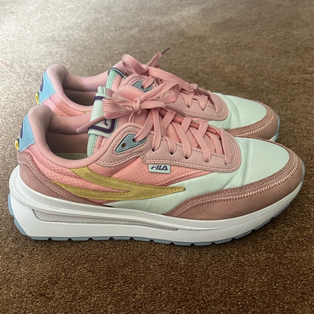 Fila Renno Big Kids Sz 7 Coral/Aqua/White/Yellow